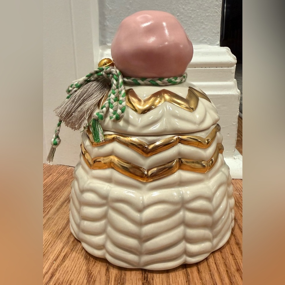 Anthropologie Winter Hat Ceramic Decorative Jar